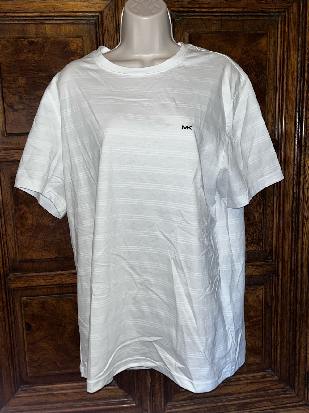 NWT Michael Kors Men’s size Large White Short Sleeve Shirt